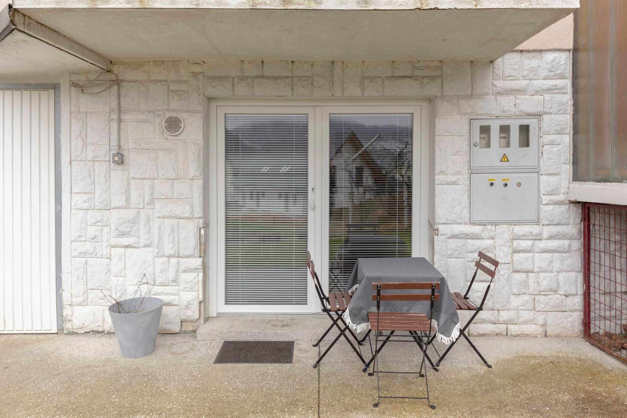 Apartments Znidar Spodnje Gorje Exterior photo