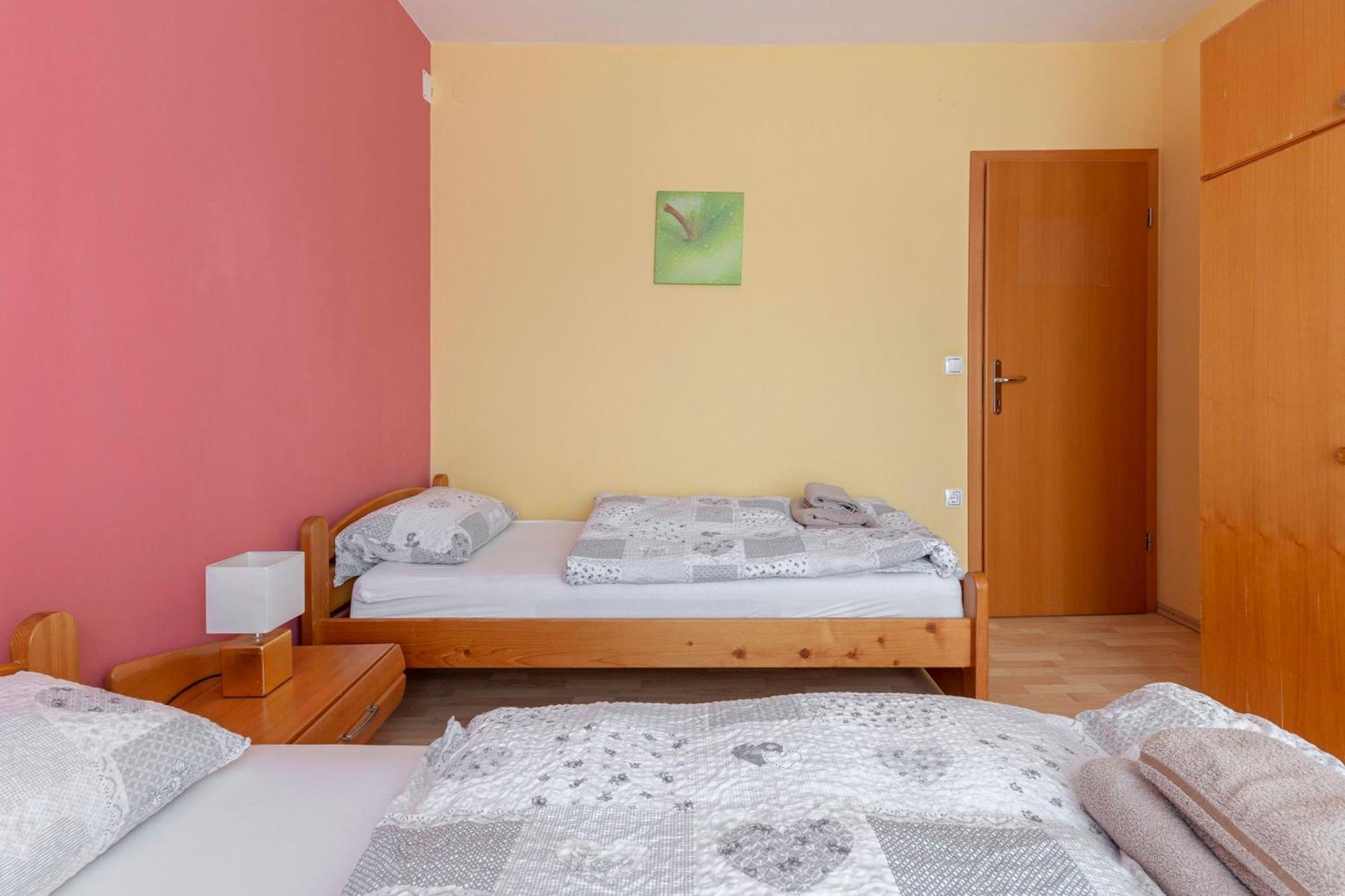 Apartments Znidar Spodnje Gorje Exterior photo